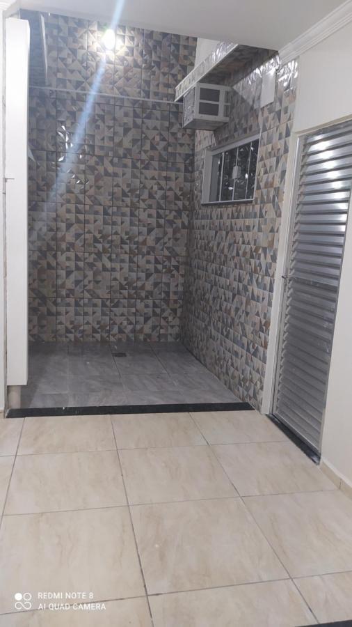 Pousada Quarto Completo Ar,Wi Fi E Garagem Gratuita Aparecida  Zewnętrze zdjęcie
